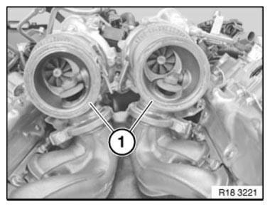 Exhaust Manifold With Integrated Catalytic Converter